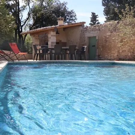 Bastide Juliana * Saint-Paul-Trois-Chateaux